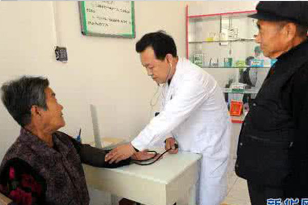 村级卫生室健康一体机管理居民慢性疾病